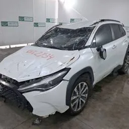SUCATAToyota Corolla Cross 2022 2.0 Xre Flex Aut. 5p  PARA RETIRADA DE PEÇAS