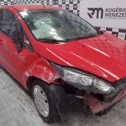 SUCATAFord Fiesta 2014 1.5 S Flex 5p  PARA RETIRADA DE PEÇAS